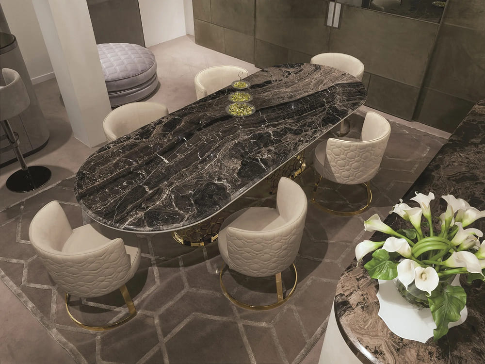 Longhi Clairmont Dining Table в интерьере