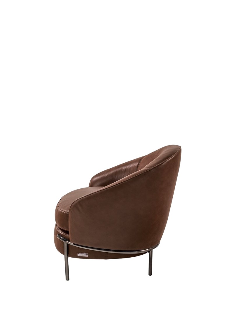 Longhi Lloyd Armchair в интерьере