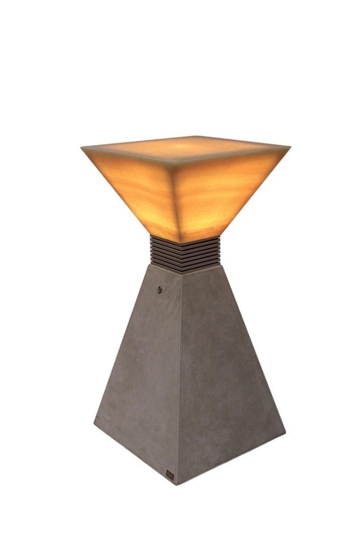 Longhi Andy Corner Table в интерьере