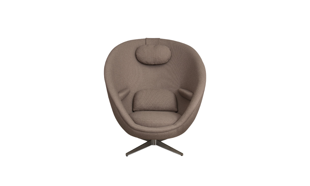 Hamilton Conte Agathon Armchair в интерьере