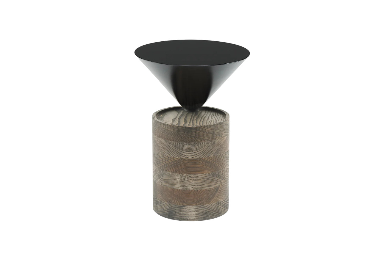 De La Espada Laurel Corner Table в интерьере