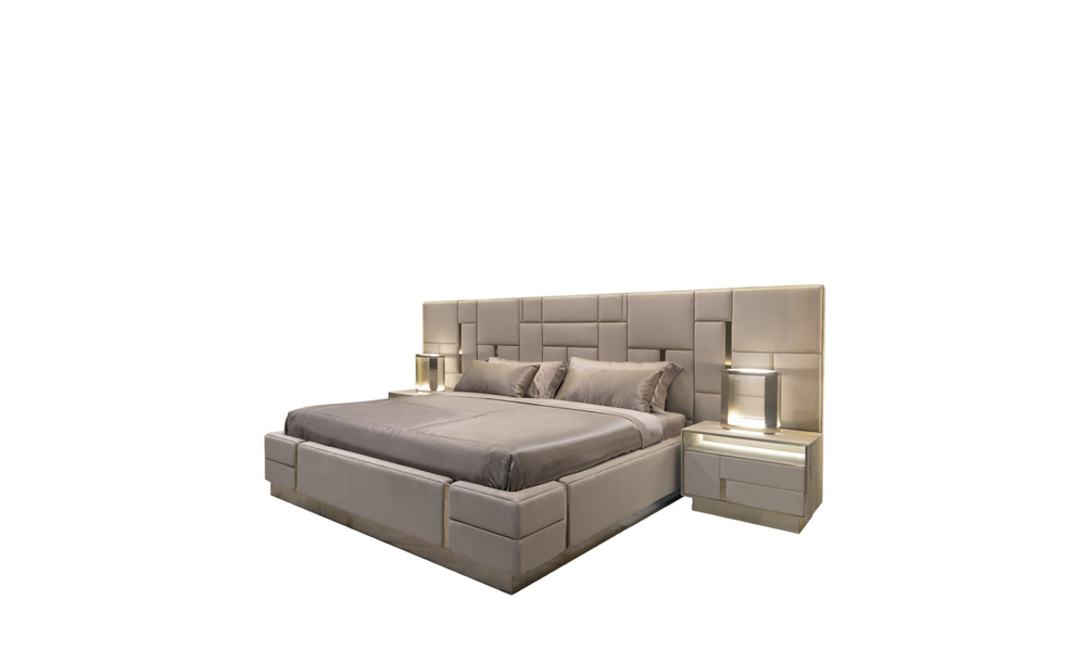Visionnaire Beloved Bed