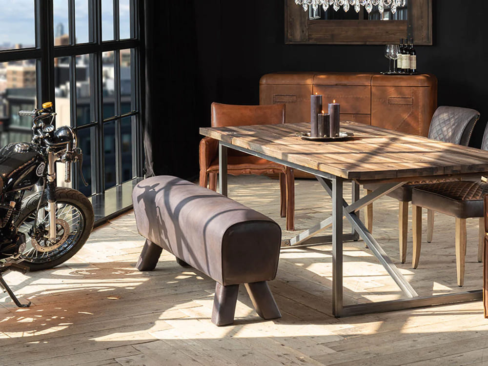Timothy Oulton Gym Horse Banquette в интерьере