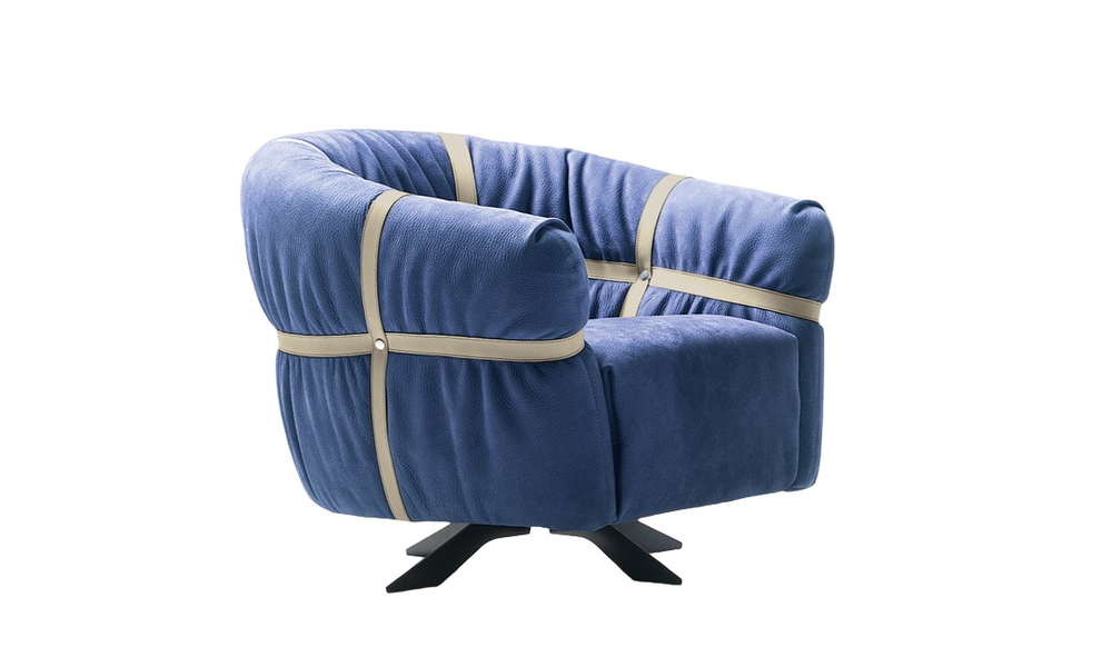 Gamma Arredamenti Crossover Armchair