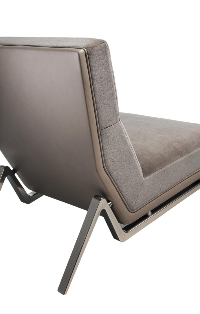 Holly Hunt Flea Armchair в интерьере
