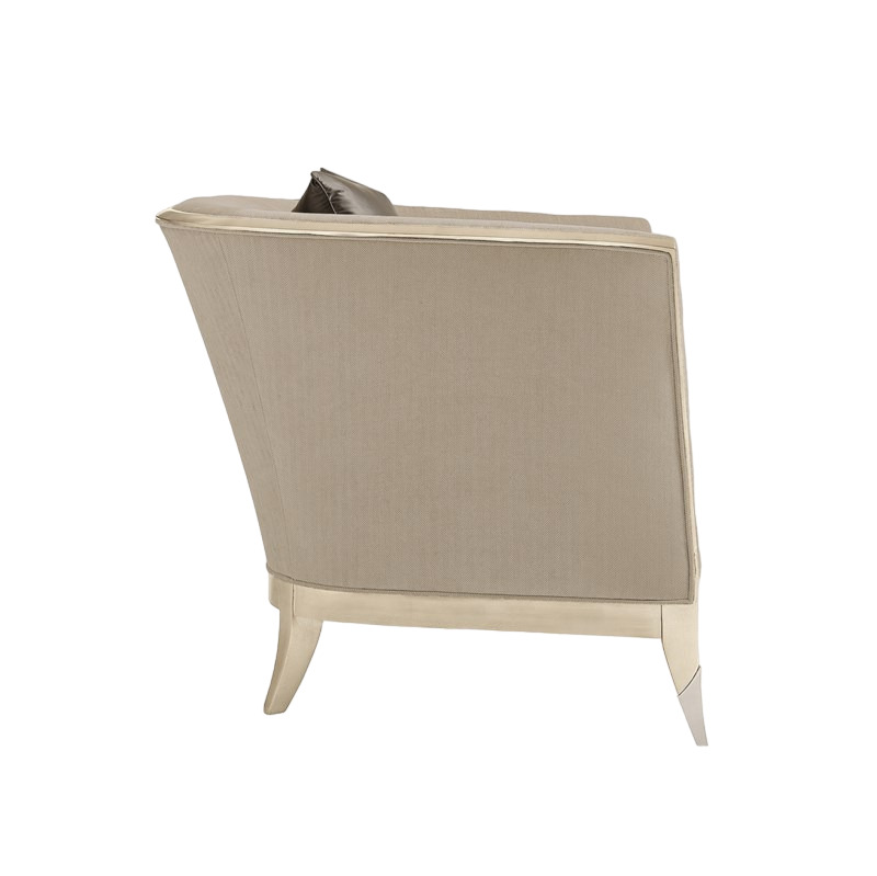 Caracole Out With A Flair Armchair в интерьере