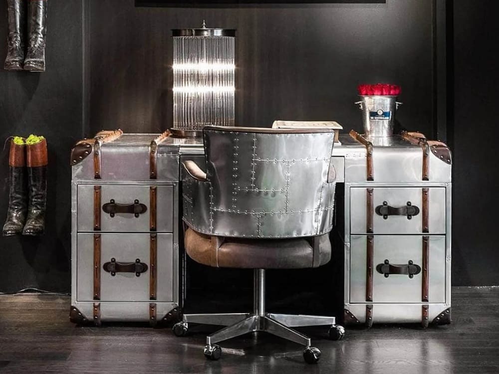 Timothy Oulton Swinderby executive chair в интерьере
