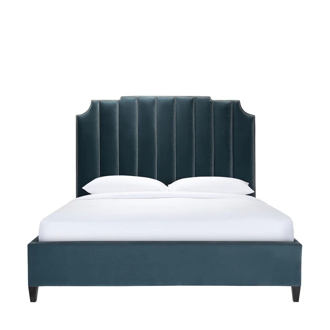 Bernhardt Bayonne Upholstered Bed в интерьере