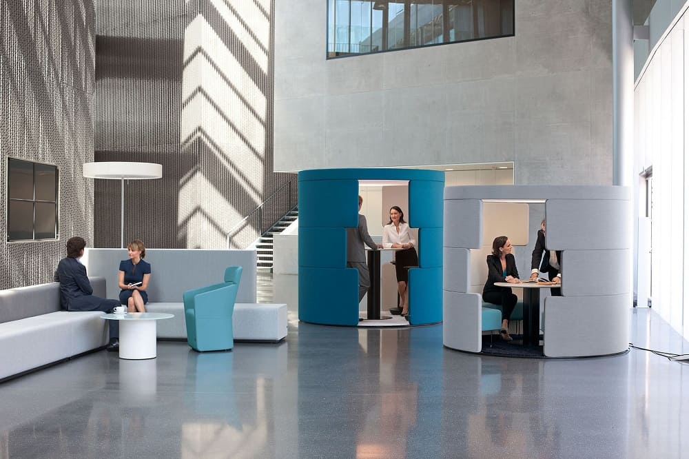 Meeting room BENE Toguna circle в интерьере