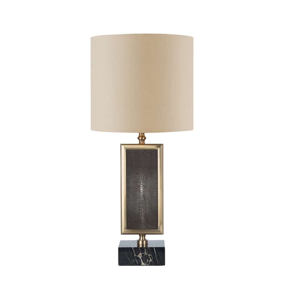 Officina Luce Flute Table Lamp в интерьере
