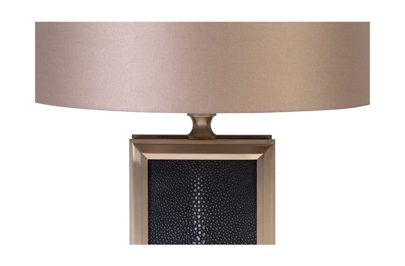 Officina Luce Flute Table Lamp в интерьере