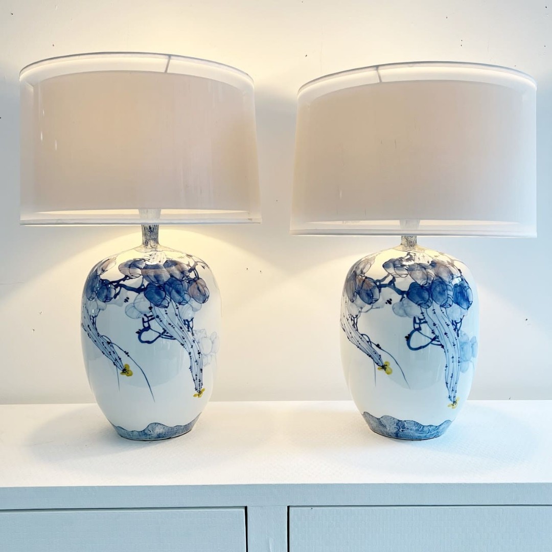 John Richard Blue Asian Gardens Table Lamp в интерьере