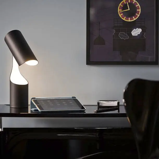 LE KLINT Mutatio Table Lamp в интерьере
