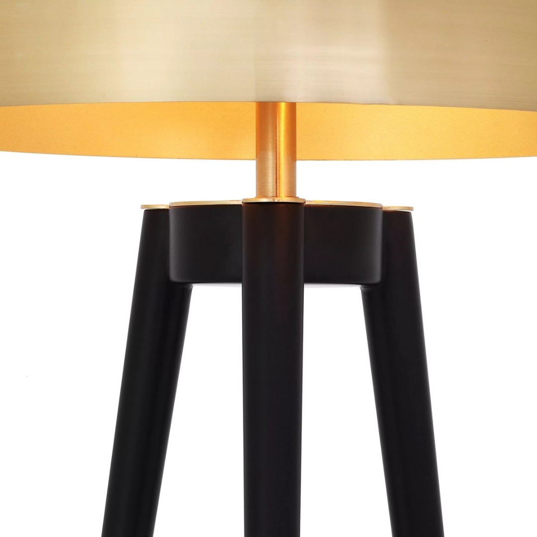 Eichholtz Coyote Table Lamp в интерьере