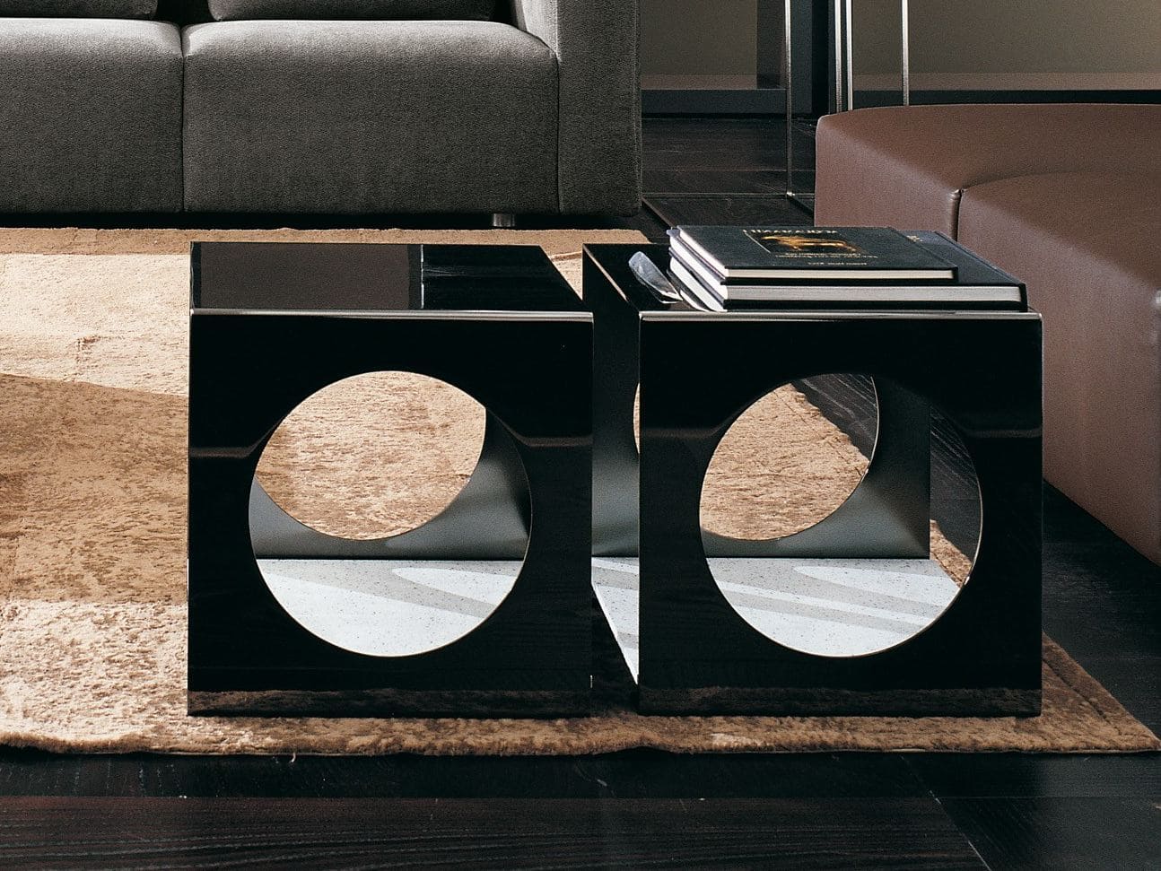 Minotti Munch Coffee Table в интерьере