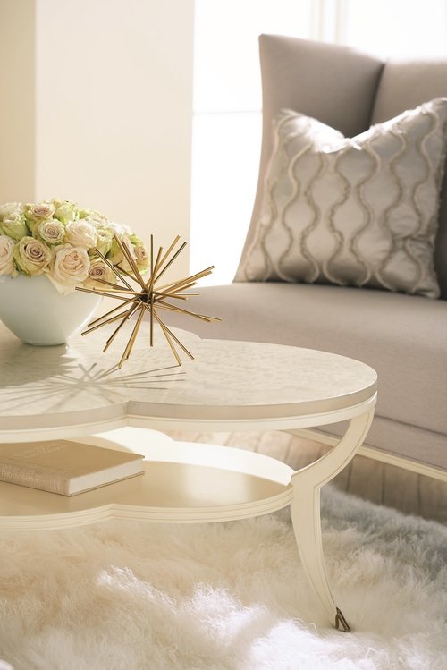 Caracole On Your Toes coffee table в интерьере