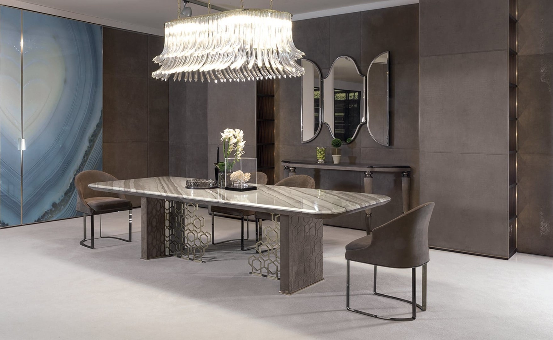 Longhi Excellsior Dining Table в интерьере