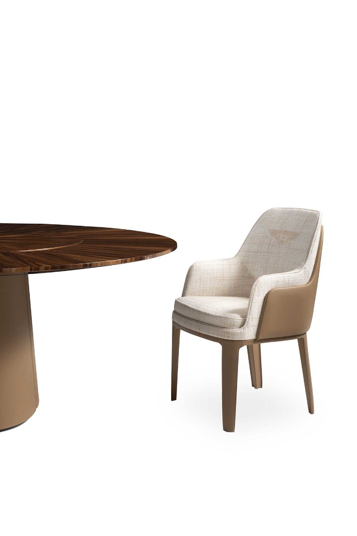Bentley Whitby Dining Table в интерьере