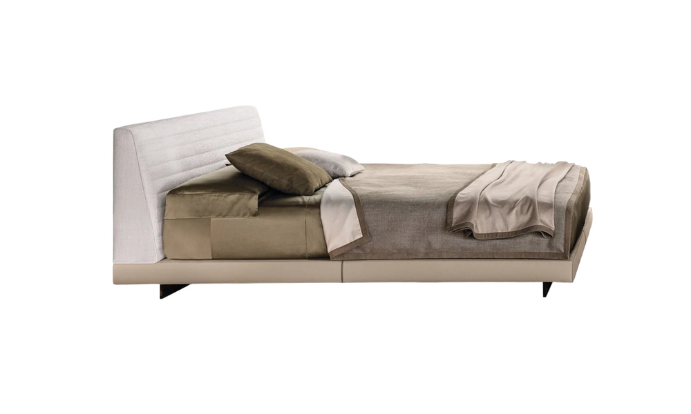 Minotti Roger bed
