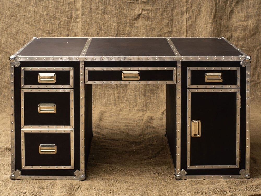 Timothy Oulton American Locker Writing Desk в интерьере