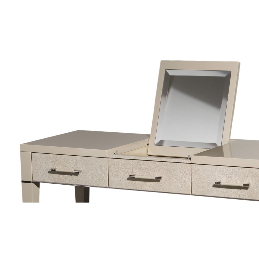 Fendi Dedalo Dressing Table в интерьере