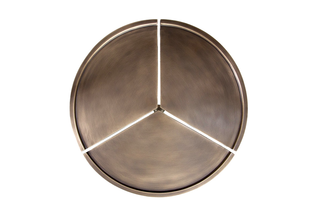 Elliot Eakin Ages Corner Table в интерьере