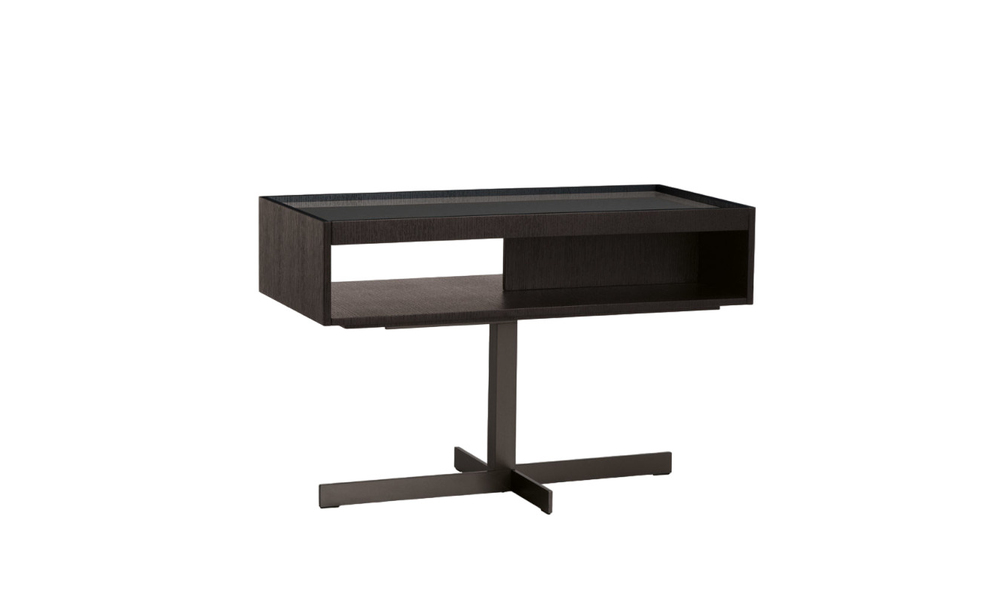 Minotti Close Corner Table