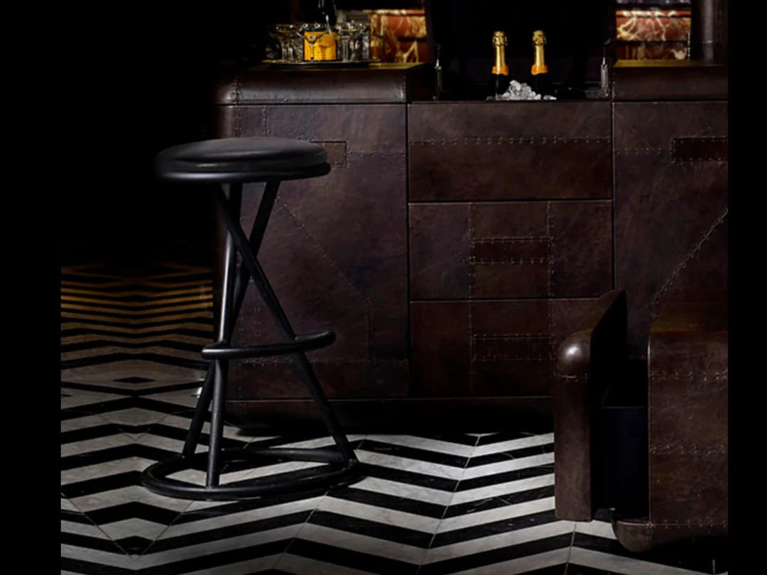 Timothy Oulton Joker bar stool в интерьере