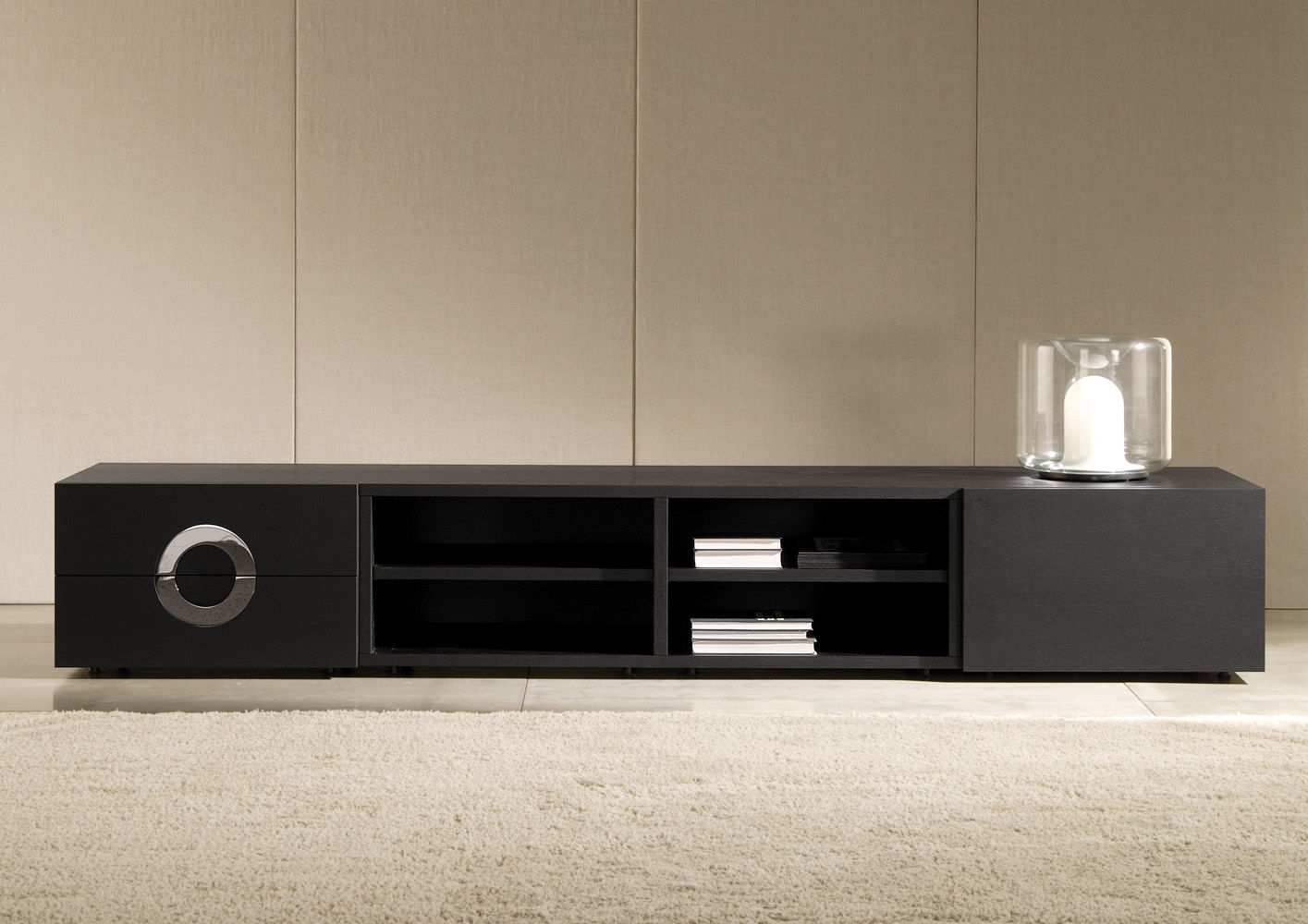 Minotti Archipenko TV cabinet в интерьере