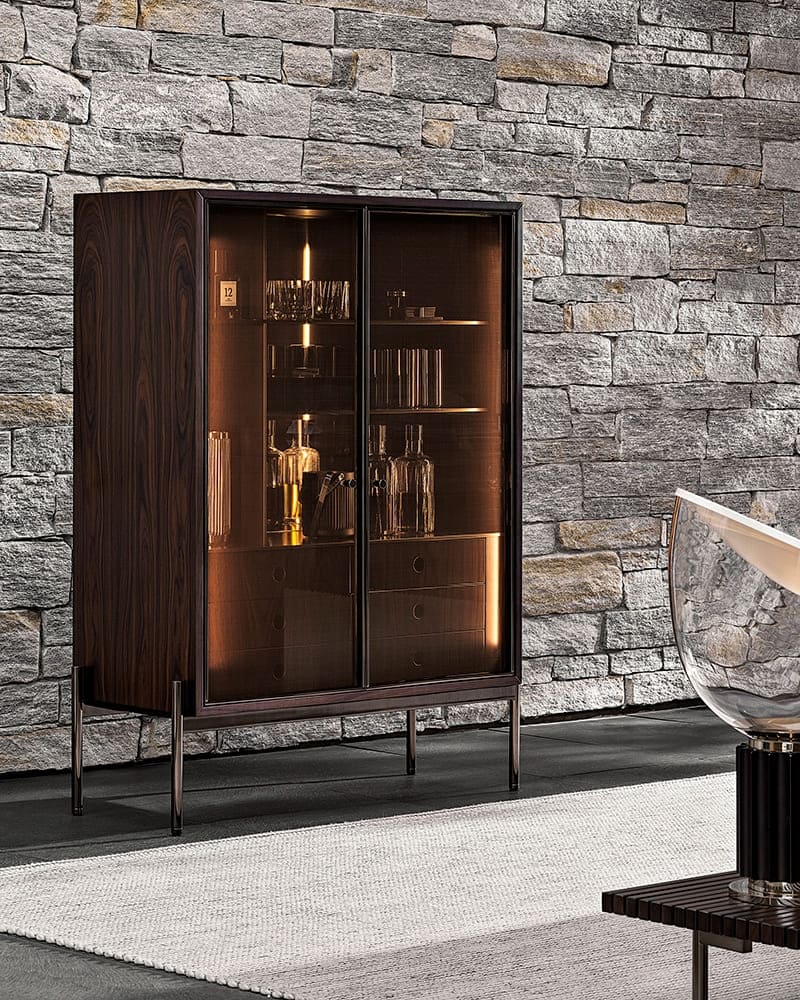 Minotti Superquadra Wine Cabinet в интерьере