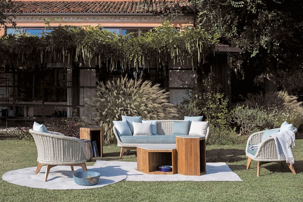 Outdoor corner table Atmosphera Zeta в интерьере