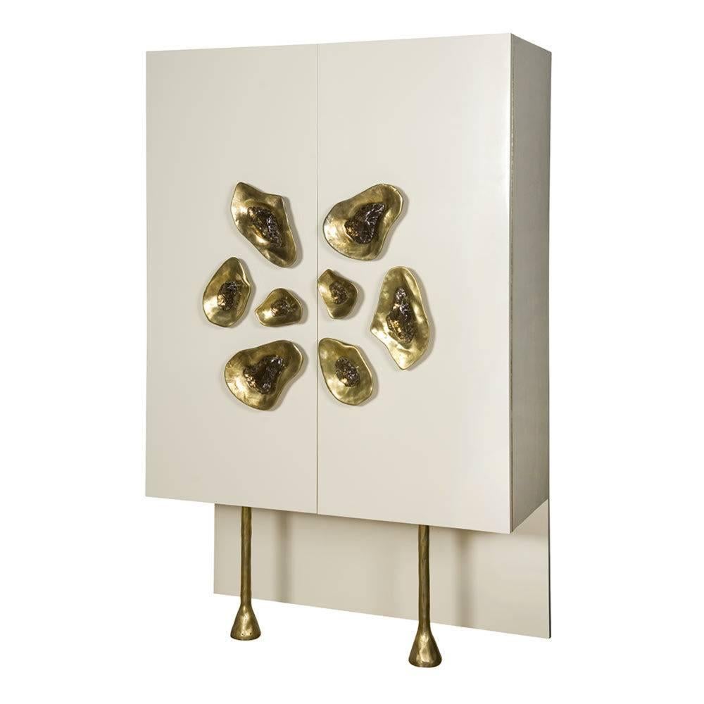 Kelly Wearstler Crescent Buffet в интерьере