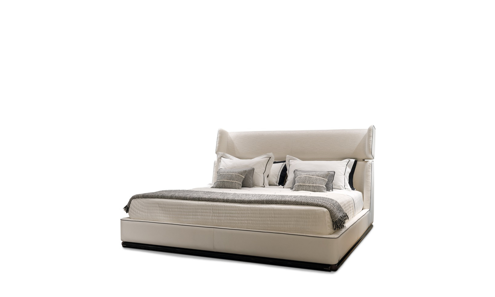 Visionnaire Reverie Bed