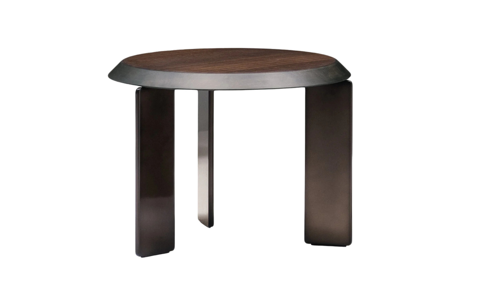 Minotti Keel Corner Table