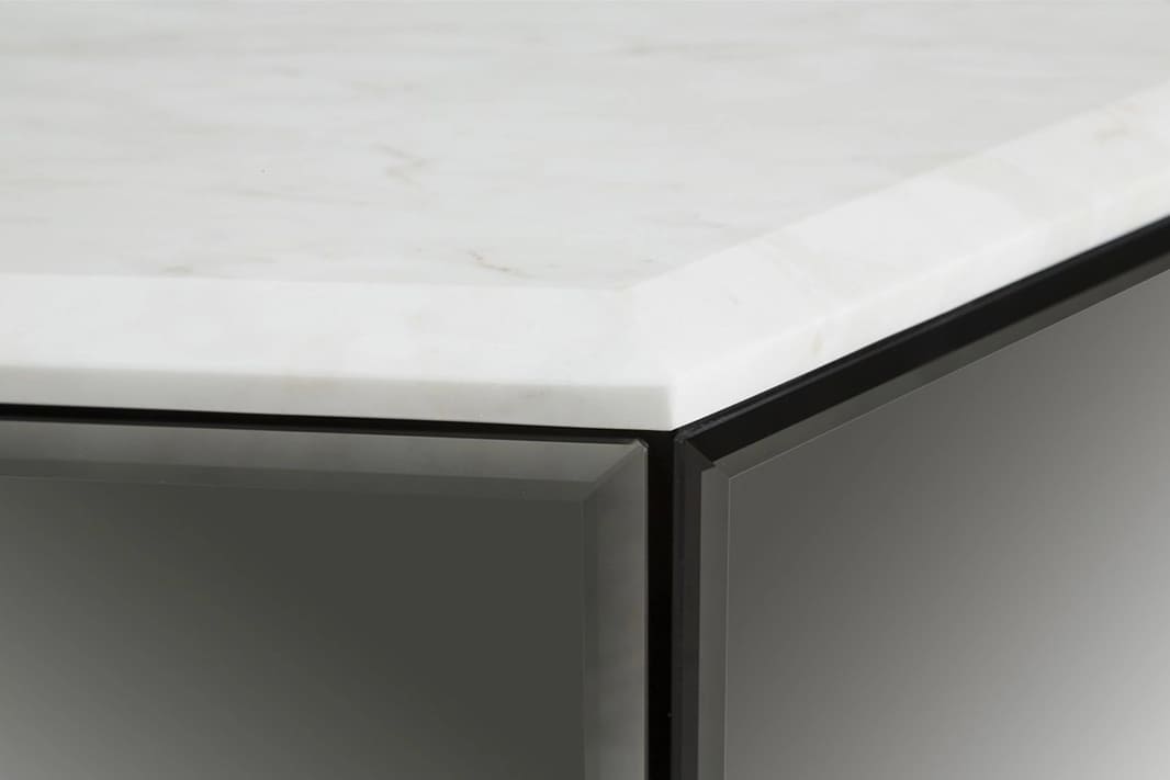 Visionnaire Williams bedside table в интерьере