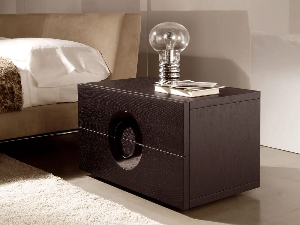 Minotti Archipenko bedside cabinet в интерьере