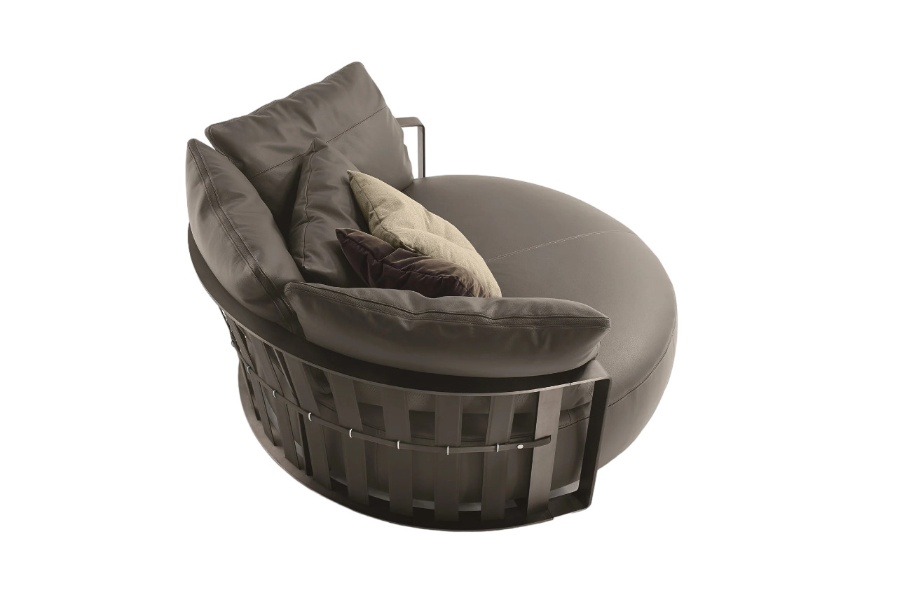 Poltrona Frau Scarlett Armchair в интерьере