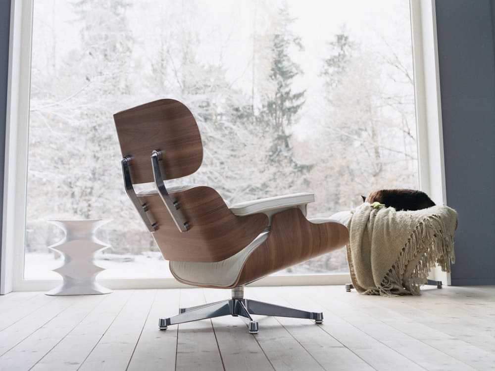 VITRA Eames armchair в интерьере