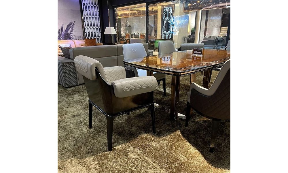 Dining table Bentley 2200