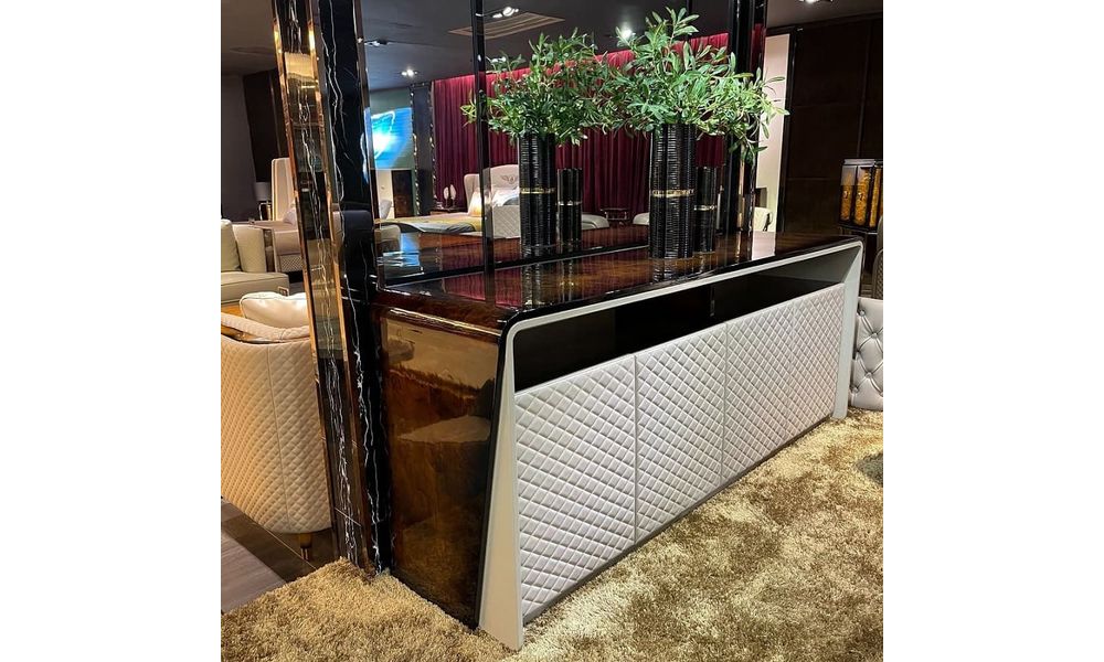 Bentley 2200 Dresser