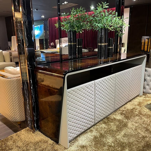 Bentley 2200 Dresser