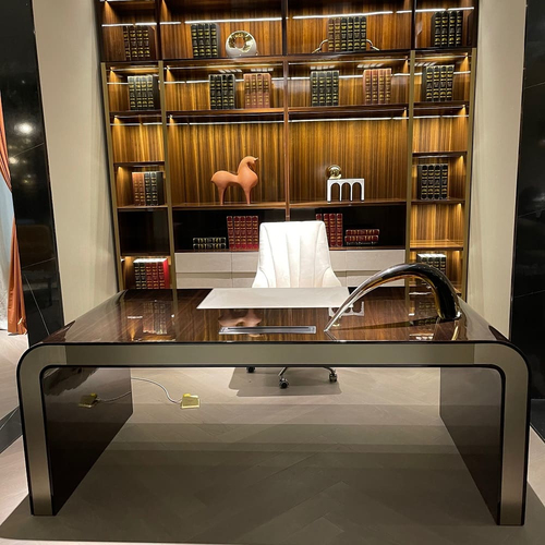 Visionnaire 2000x1000 desk