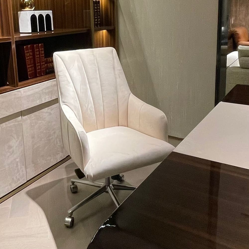 Visionnaire executive armchair