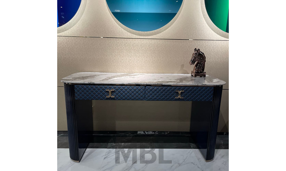 Console Fendi
