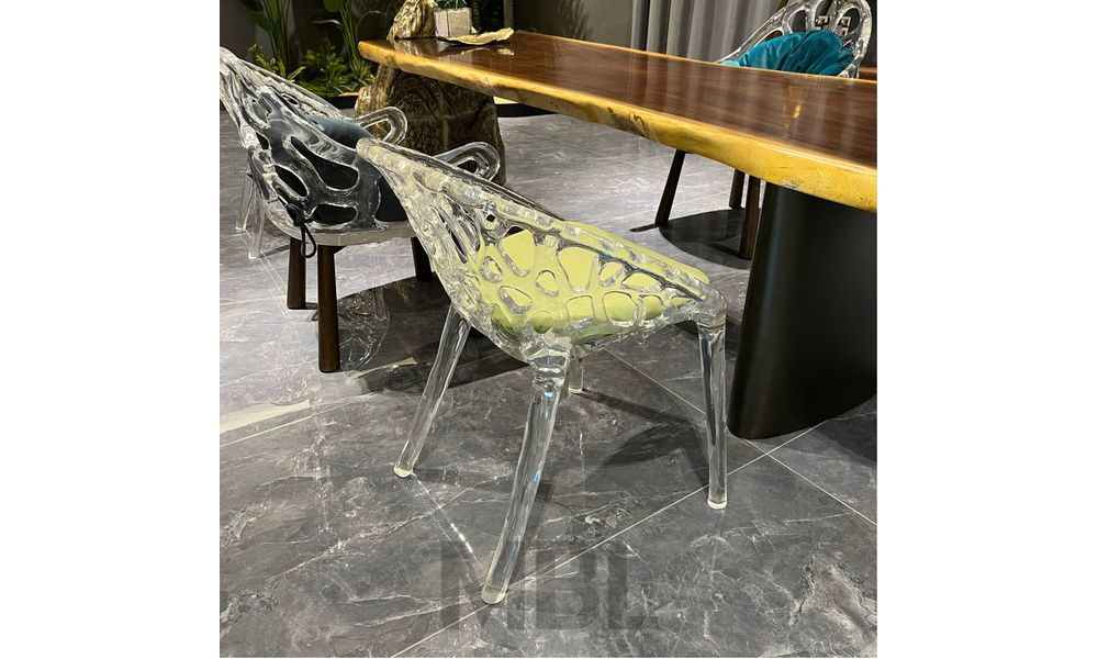 Chair Boca Do Lobo