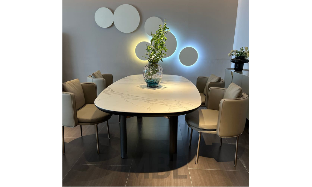 Dining table Minotti 2400