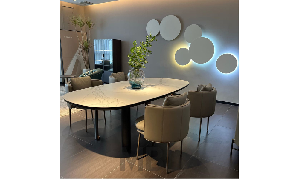 Minotti Chair
