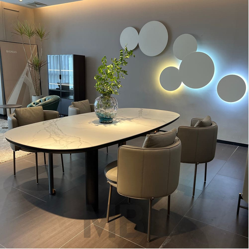 Minotti Chair