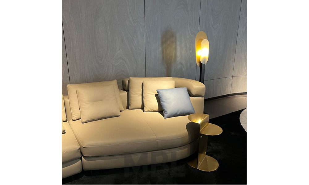 Corner table Minotti
