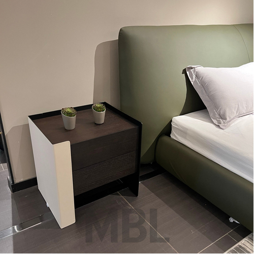 Minotti bedside table